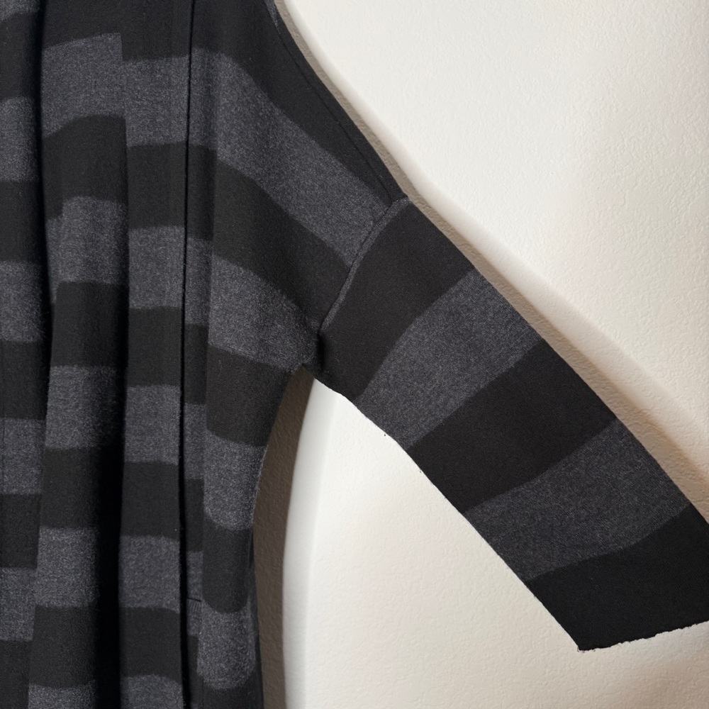 Eileen Fisher Merino Wool Striped Cardigan Black Gray Open Front Oversized L - Picture 3 of 8